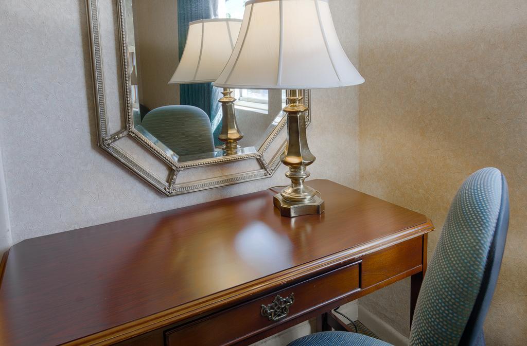 Travelodge By Wyndham Lynchburg Extérieur photo